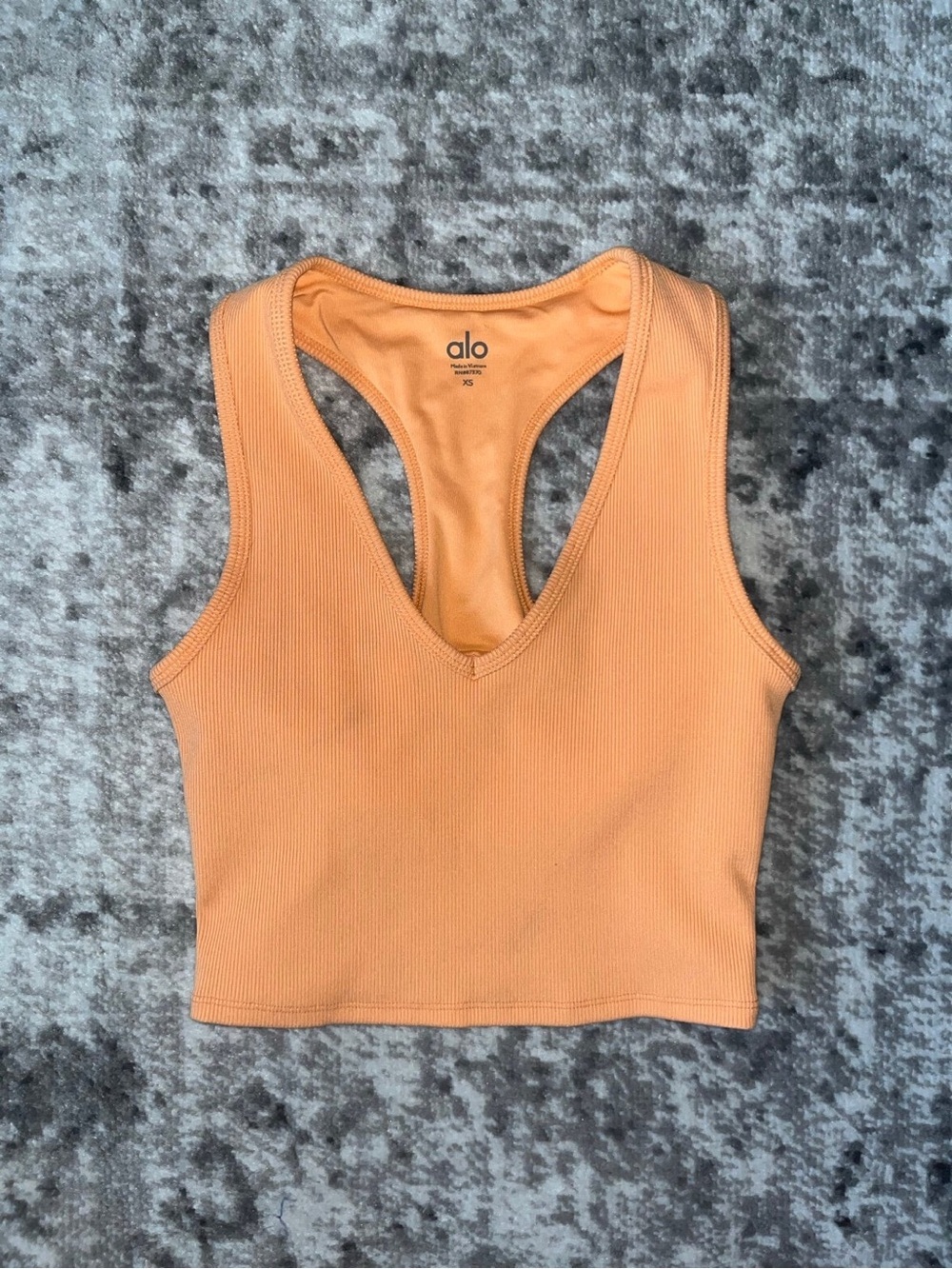 ALO Yoga Sports Bra - Medium